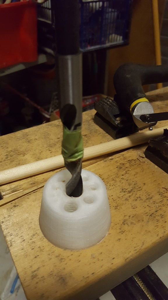 Drilling guide for precise 90 degree holes of 1-12 mm