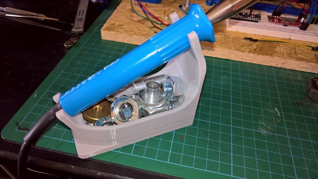 One More Tabletop Soldering Iron Holder