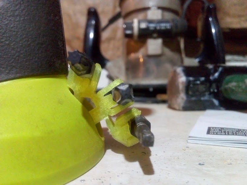 Ryobi One+ Back holder for impact drill and drill