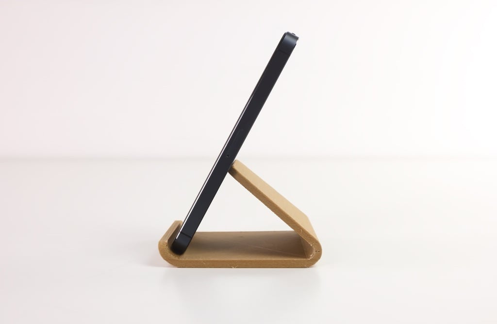 Universal Phone Holder for Desk in Bamboo Fill