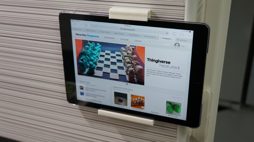 Wall-mounted shelf and top clamp for iPad/Tablet