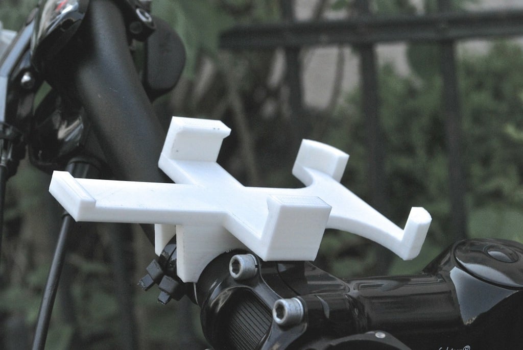 iPhone 4 Bicycle holder for the handlebar