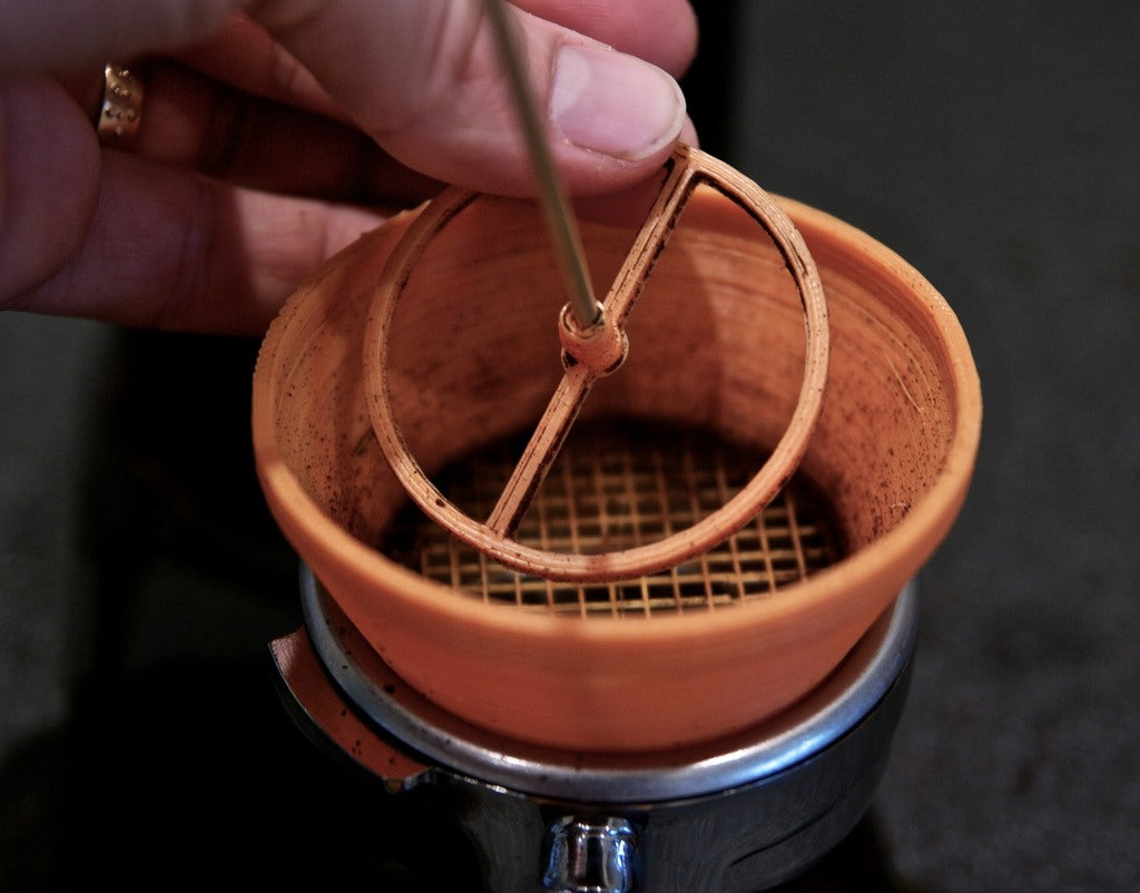 Funnel with strainer for 58mm espresso portafilter
