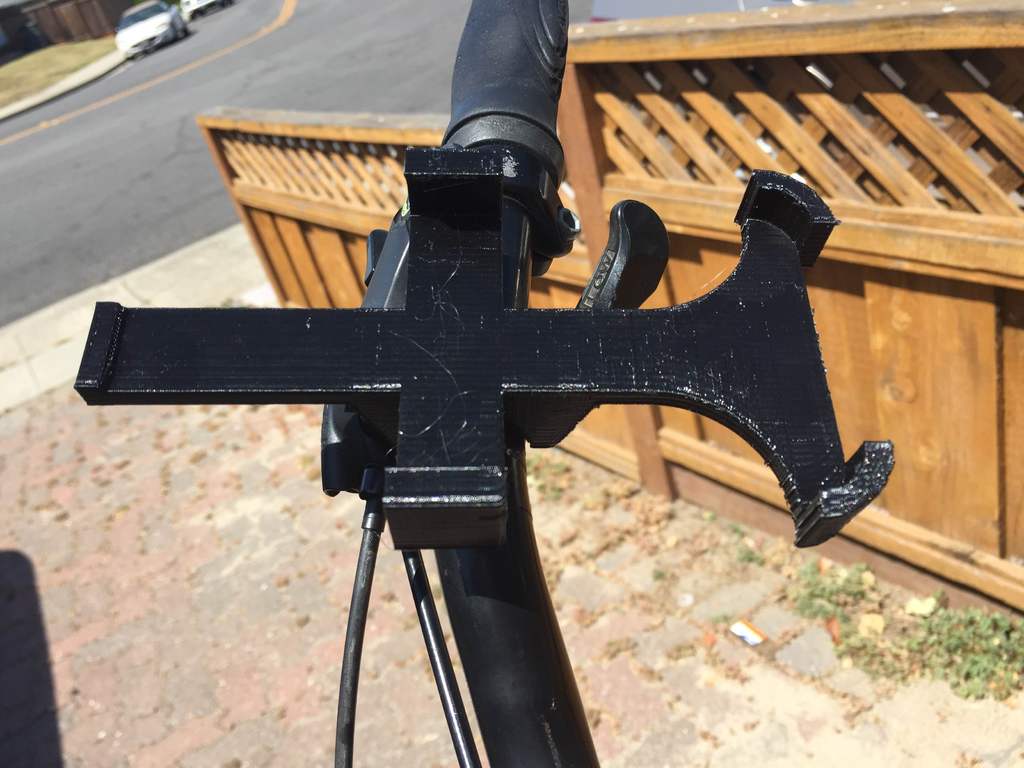 Custom mobile phone holder for bicycle
