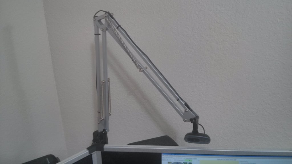 Adapter for mounting IKEA Tertial luminaire on 'Mount It!' screen stand
