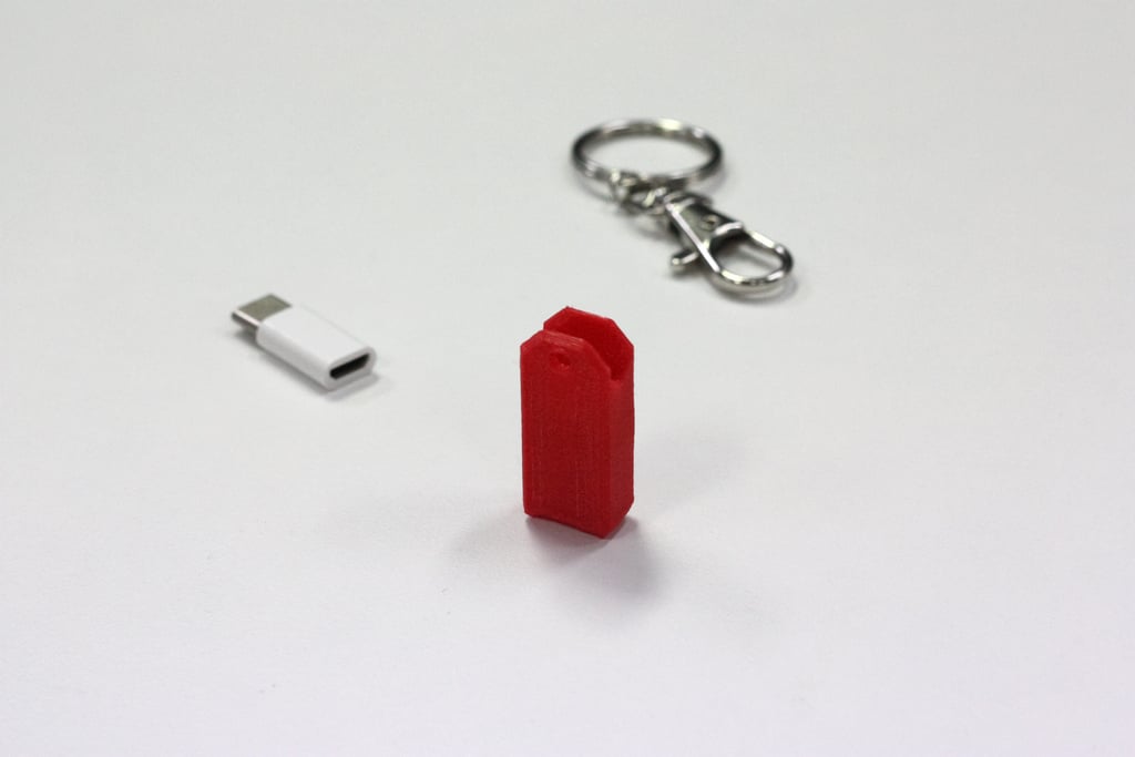 Micro-USB to Type C adapter key ring case for OnePlus Two