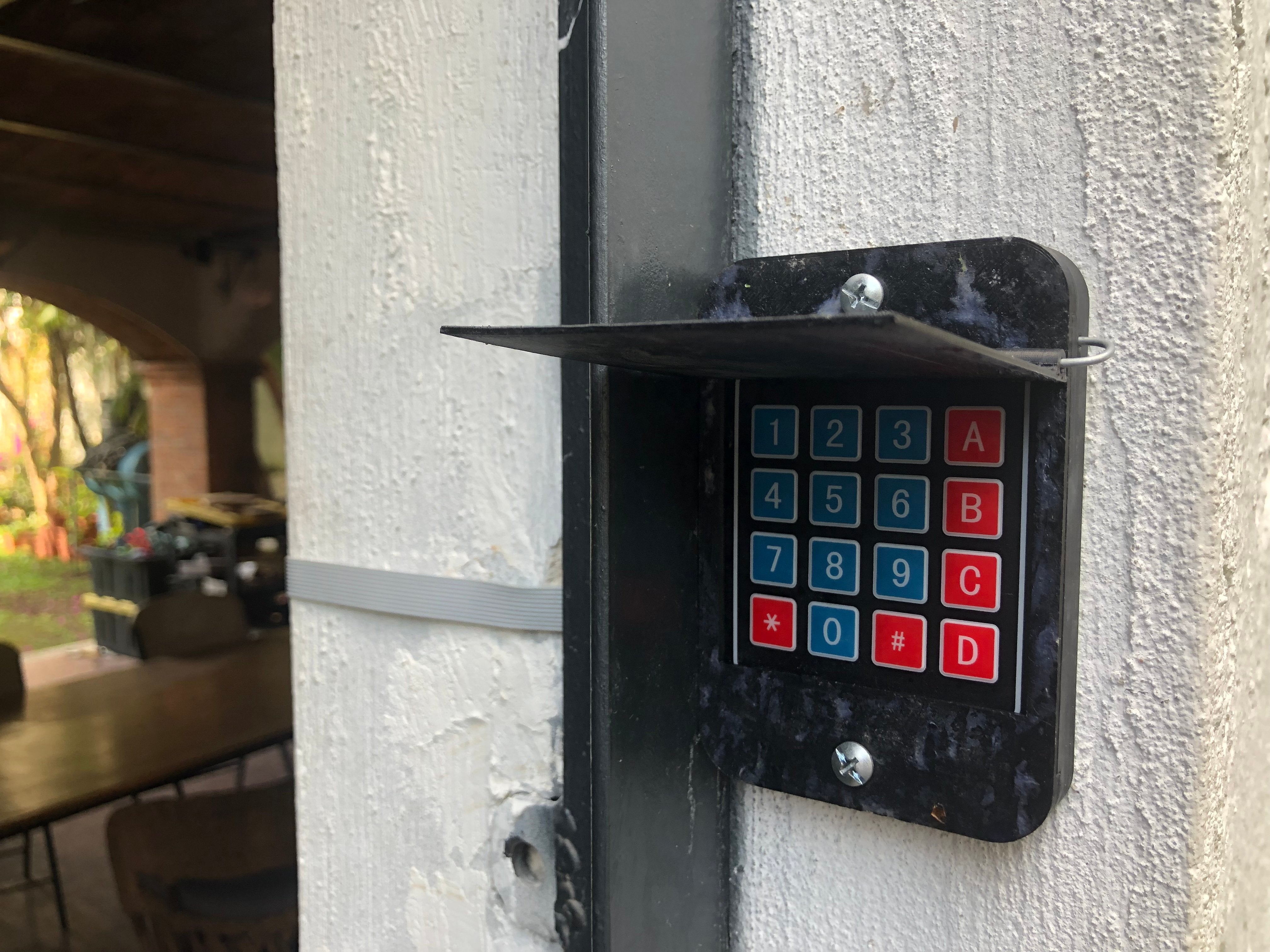 Arduino KEYPAD 4x4 wall mount with cover