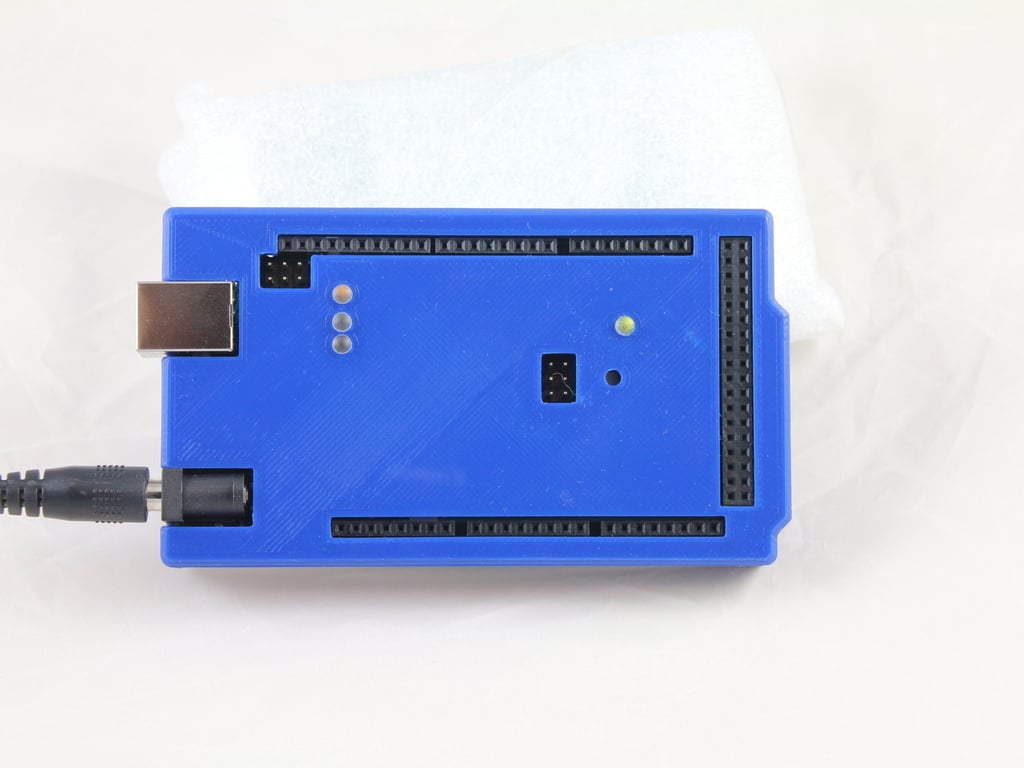 Snug Case for Arduino Mega 2560 with Screw Board Mount