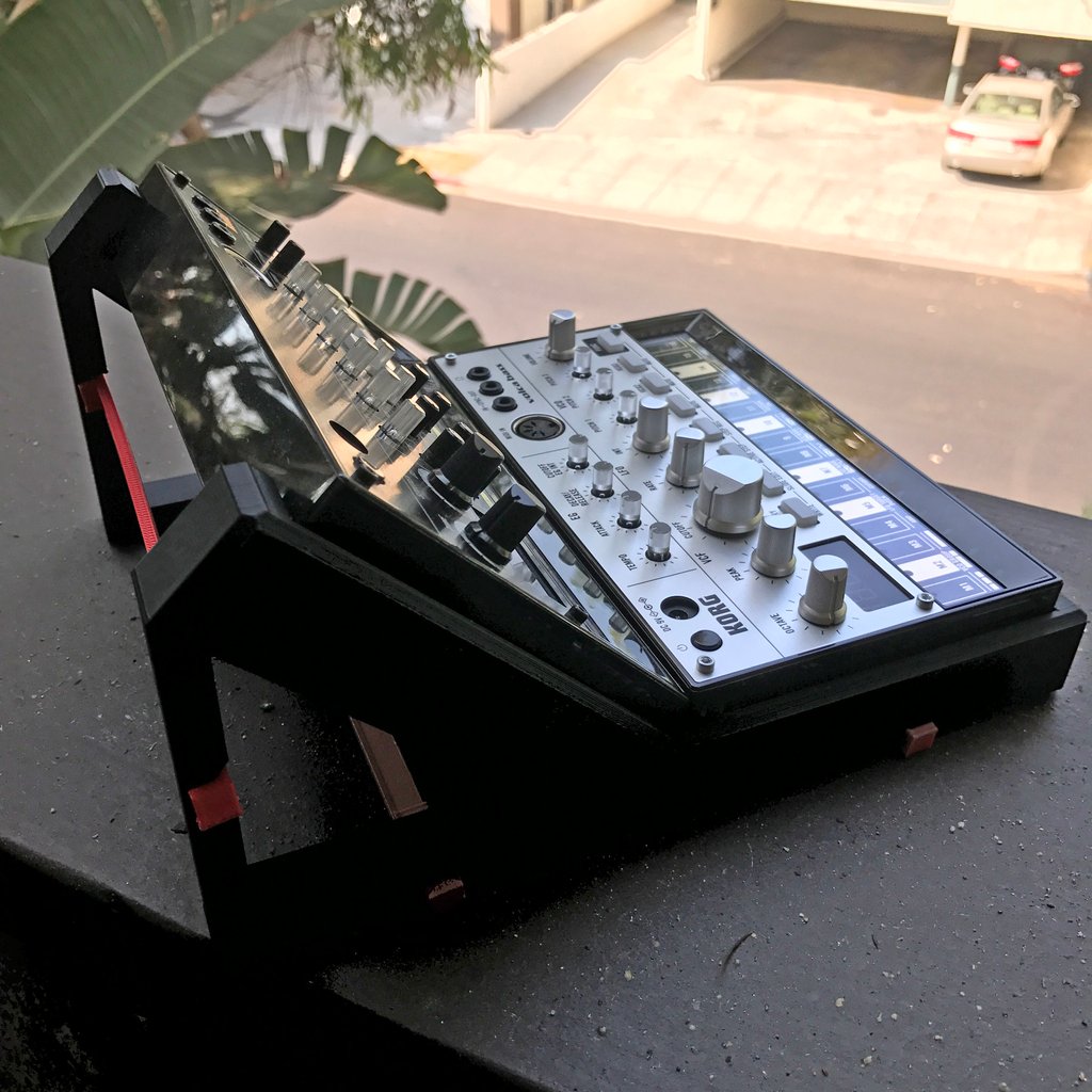 Dual Korg Volca stand (no nuts and bolts, snap fit assembly)