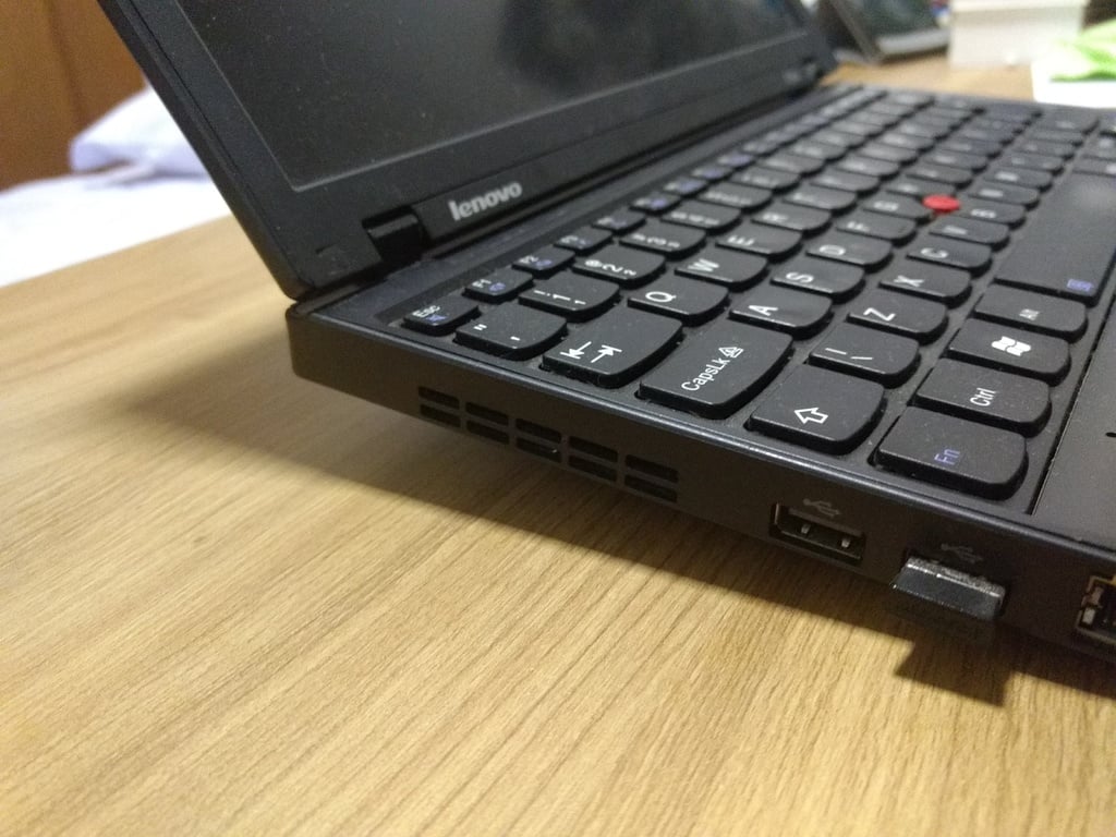 Thin Laptop Stand for Improved Cooling