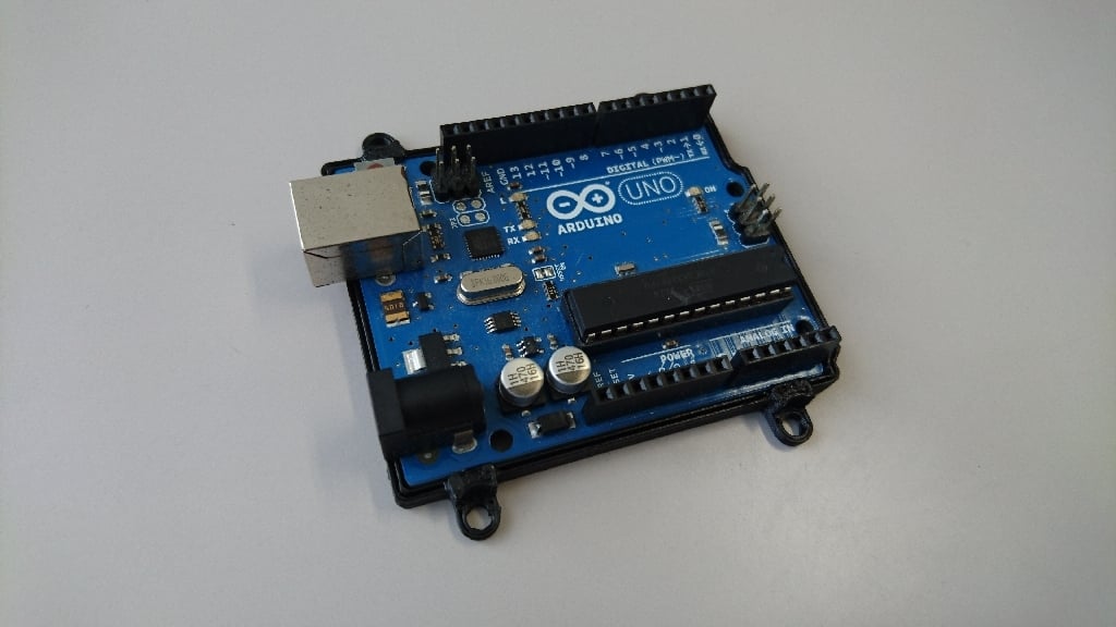 Snap-in mounter for Arduino Uno