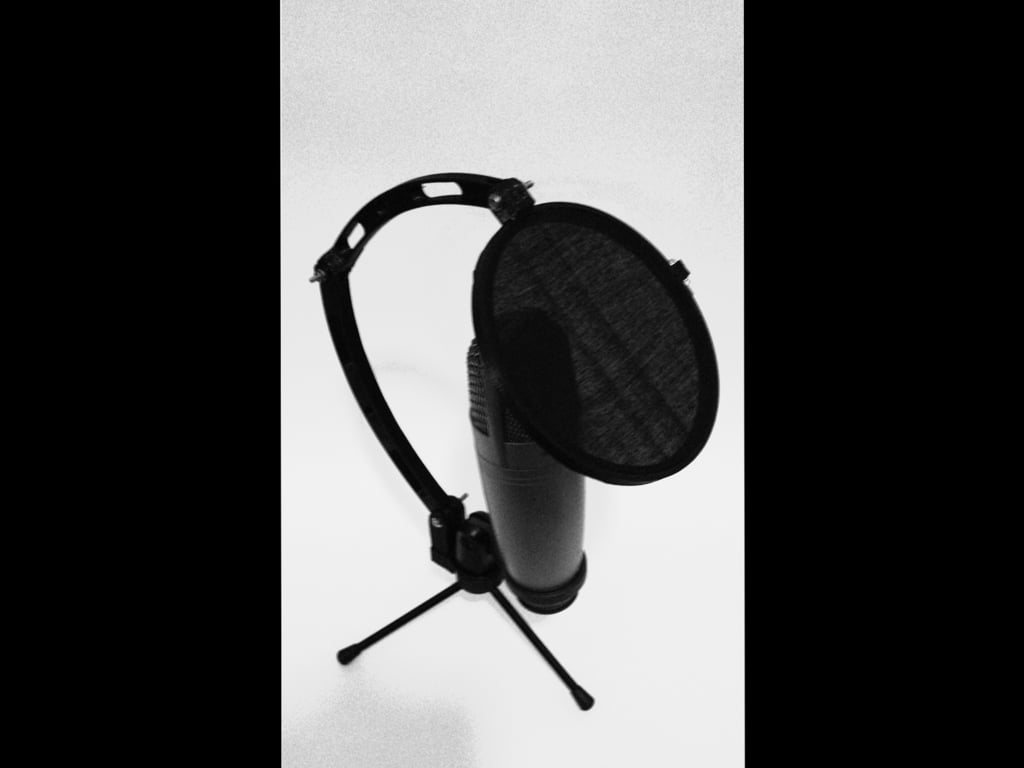 Pop filter / Wind break microphone clamp with Gopro mounts, suitable for Samson C01UPRO USB Studio Condenser Microphone
