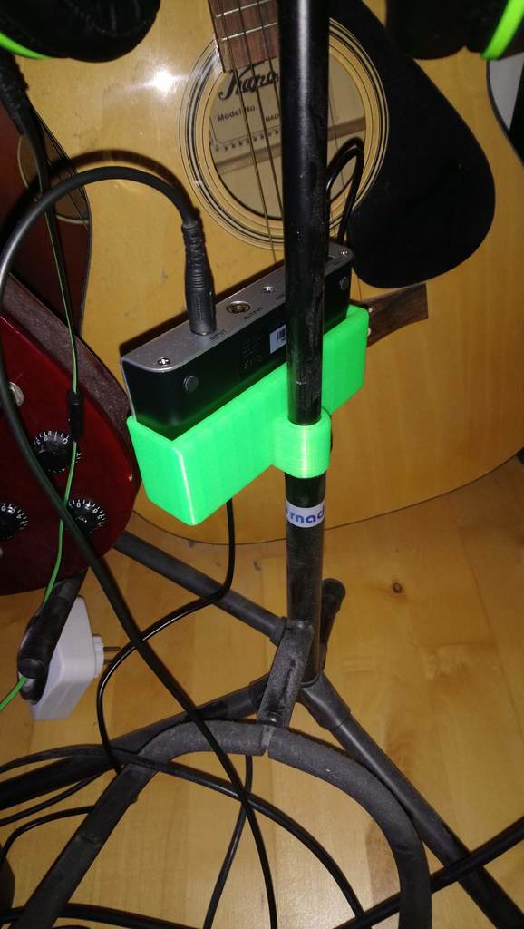 Mooer PE100 mount for guitar stand