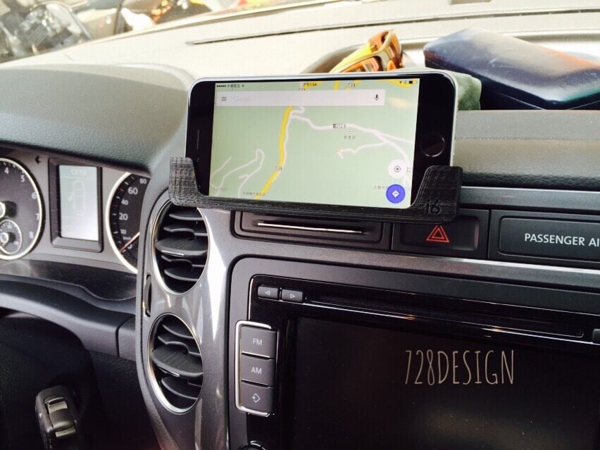 iPhone 6 holder for VW Tiguan 2014