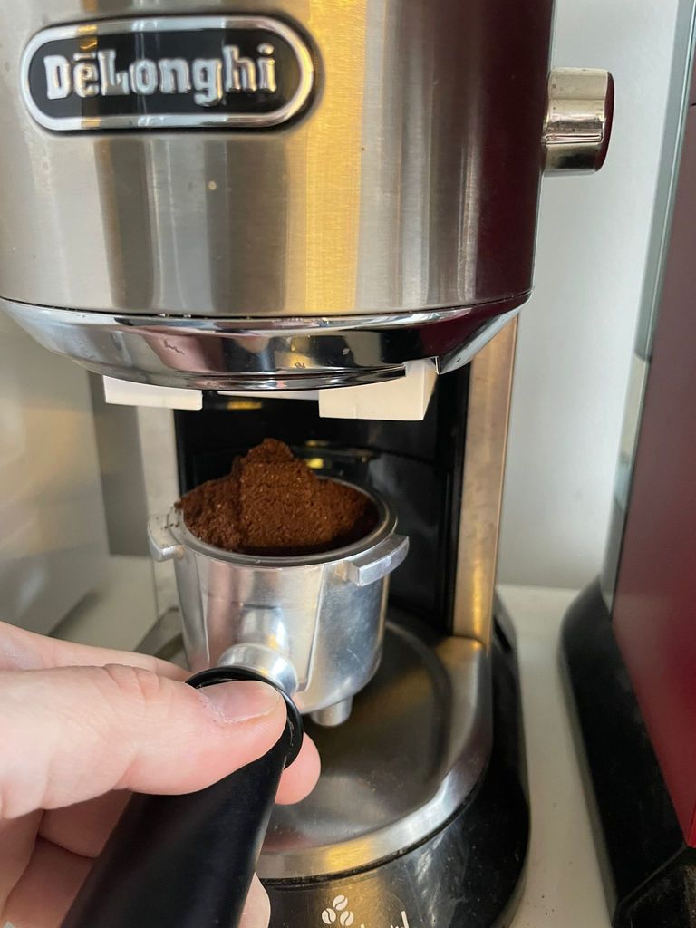 Universal insert for De&#39;Longhi Dedica KG520.M coffee grinder and coffee machine