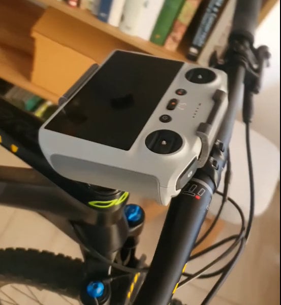 Bicycle mount for DJI mini 3 RC Controller