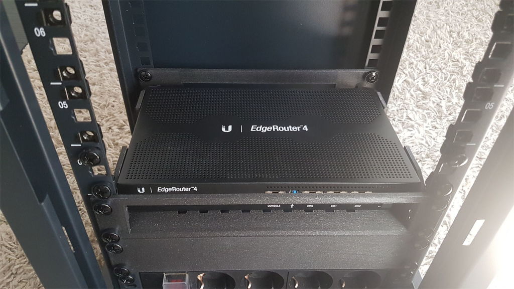 Ubiquiti EdgeRouter 4 (ER-4) Rack Mount for 10 inch Server Rack