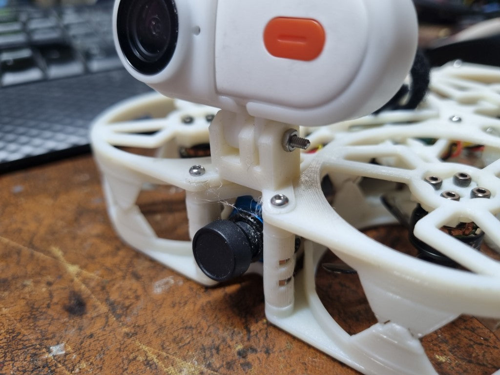 Caddx Peanut mounting bracket for Bateleur Drone Frame