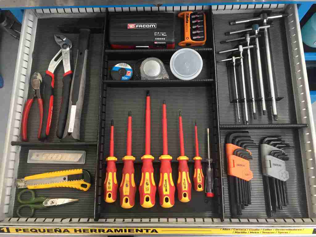 Screwdriver support and Organizer