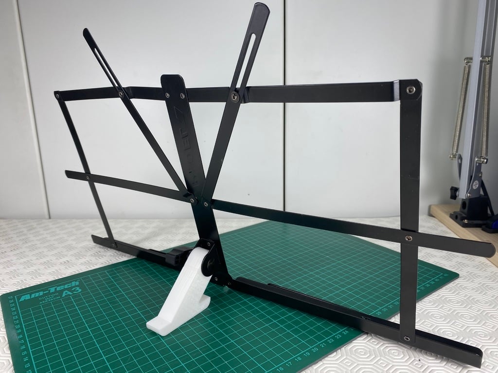 Desk stand for PROEL RSM600 music stand