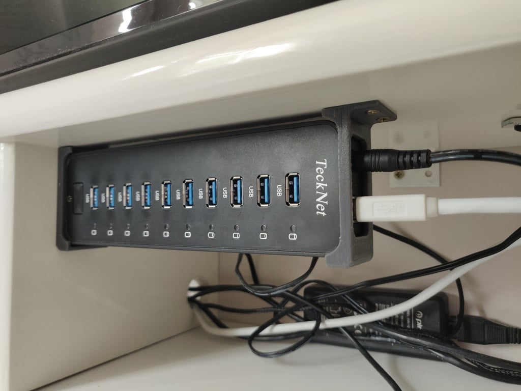 TeckNet 10-port USB hub under-desk holder