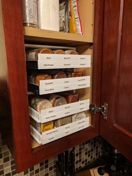 Stackable spice holder with drawers
