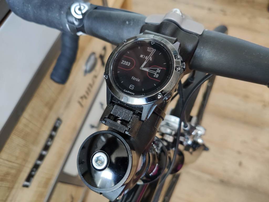 Garmin fenix shop bike mount