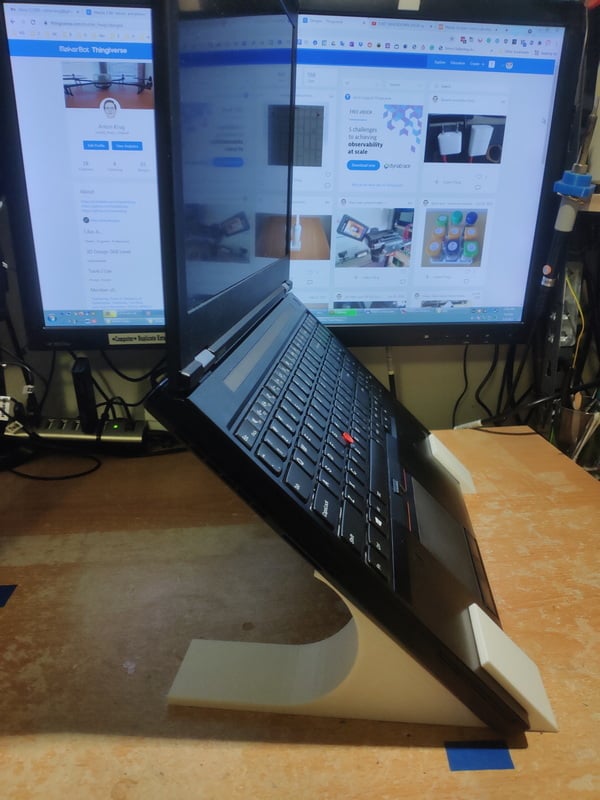 ThinkPad P50 Laptop Holder and Footrest Set