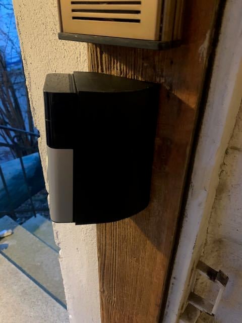 Ring Doorbell 2nd generation mounting support with 45° angle and 5° upward adjustment