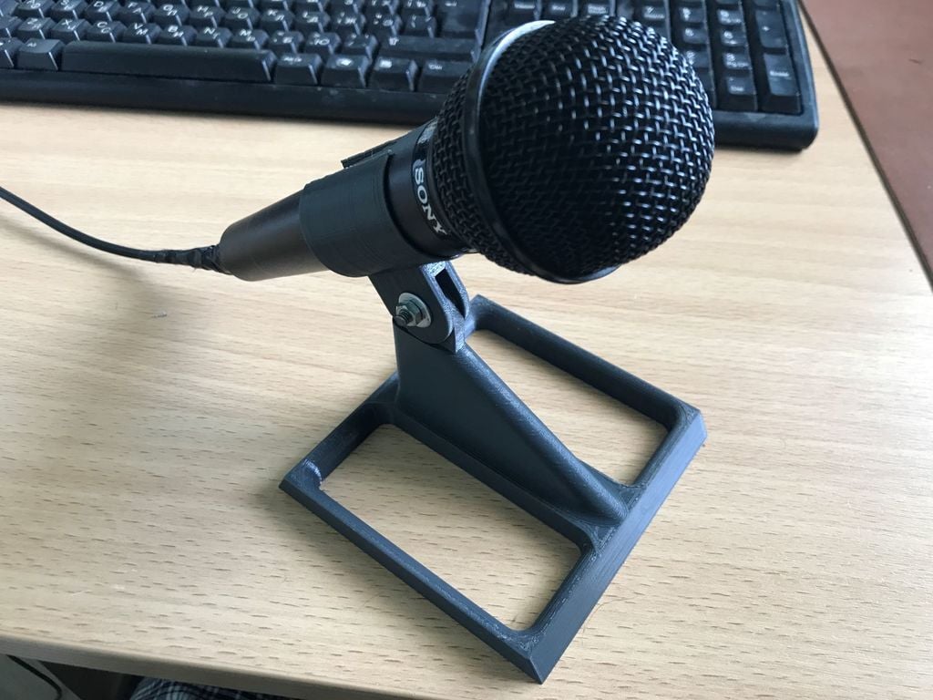 Simple Microphone Stand for Flat Surface