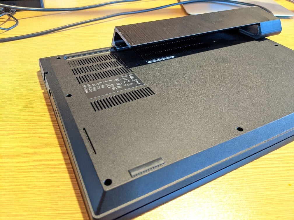 Lenovo Thinkpad E495 (E490) able to use with DELL WD15 dock