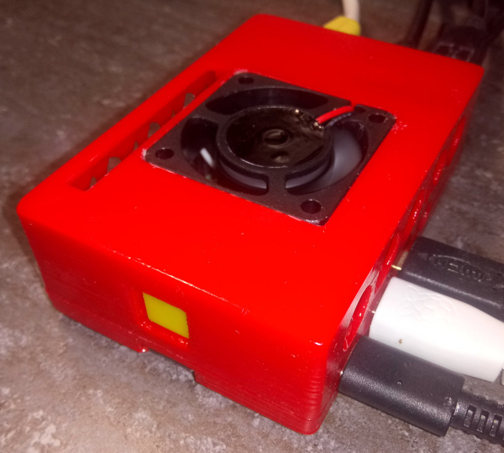 Raspberry Pi 4 enclosure with button and fan
