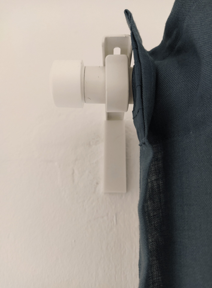 Short version of IKEA BETYDLIG curtain rod holder cover