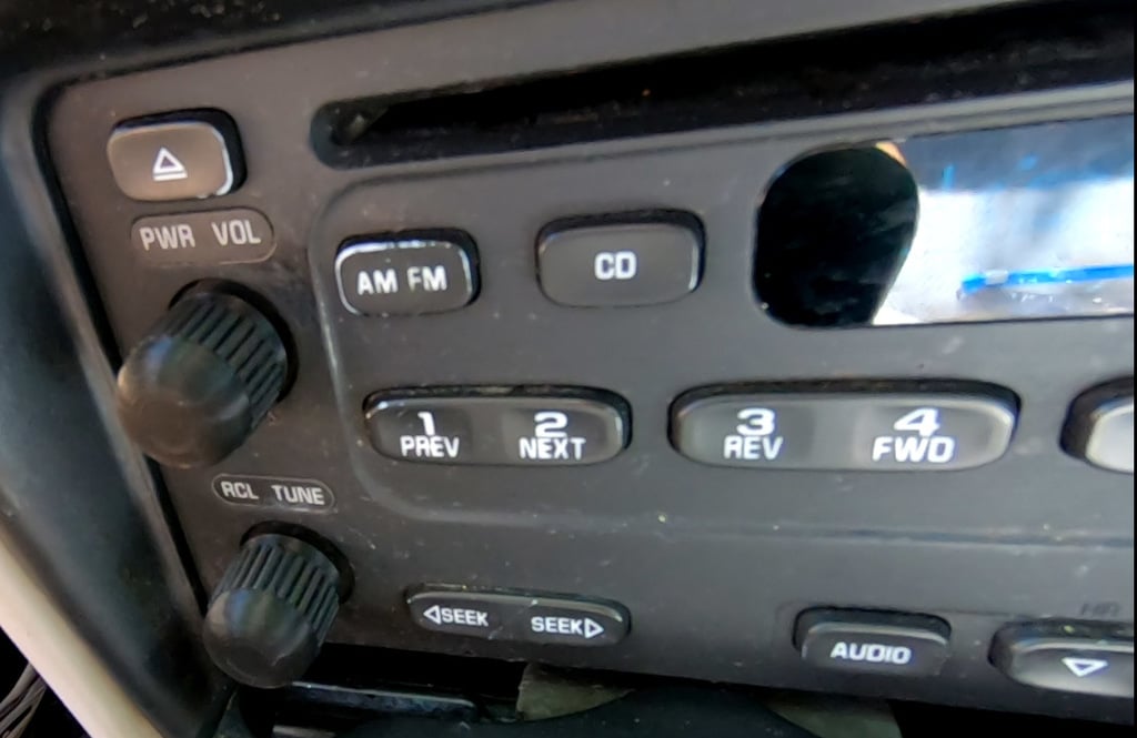 Car Radio Buttons