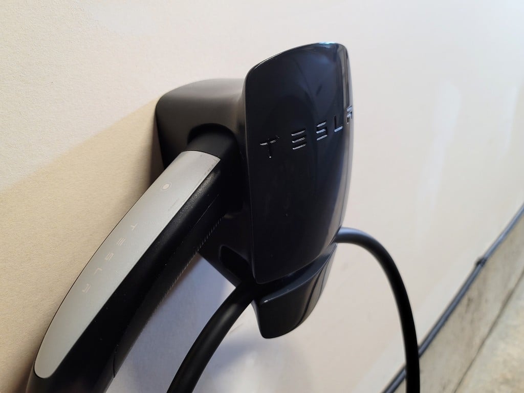 NACS Wall Dock and Cable Organizer for Tesla
