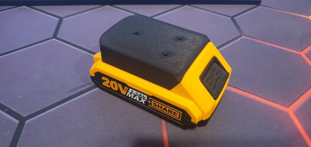 INGCO 20V battery holder for the workshop