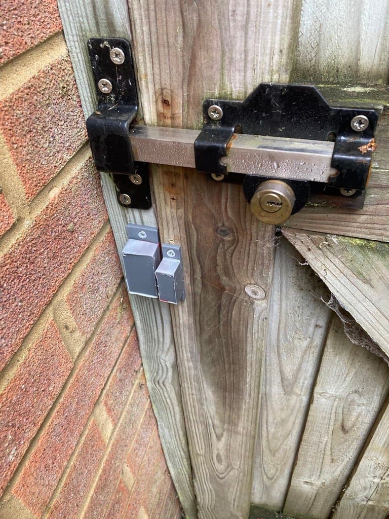 Sonoff door sensor installation for the garden
