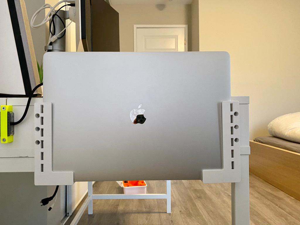 Wall mount for MacBook Pro