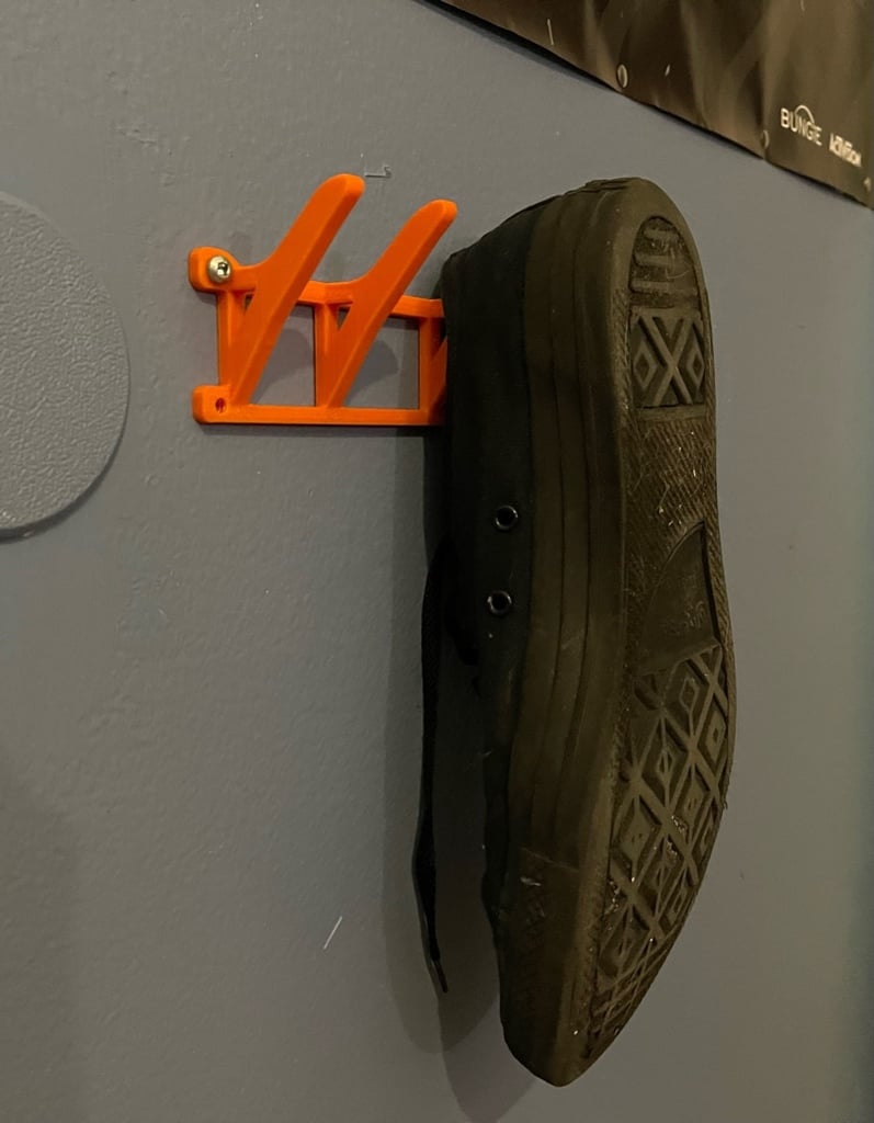 Wall hanger for shoes
