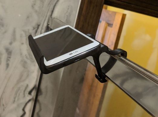 Shower wall Hanger for Smartphone