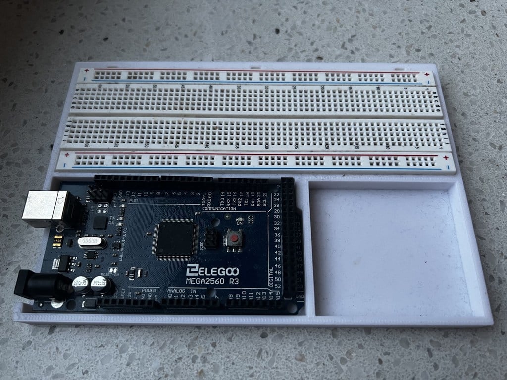 Arduino Mega 2560 holder with breadboard