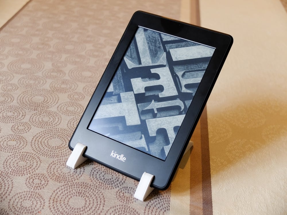 Soporte para E-readers/ Tablets ajustable